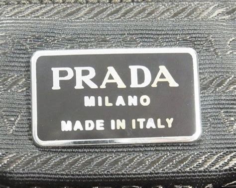 prada ewplica wallet amazon|prada knockoff logo.